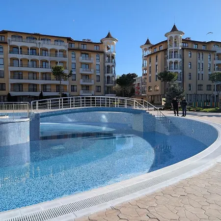 Royal Sun, Private Luxury 56 M, Pools, Mountain View סאני ביץ'