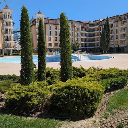 Royal Sun, Private Luxury 56 M, Pools, Mountain View Sunny Beach