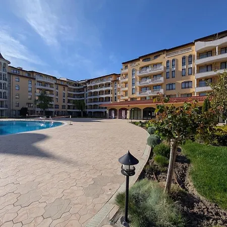 Royal Sun, Private Luxury 56 M, Pools, Mountain View דירה סאני ביץ'
