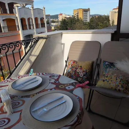 Royal Sun, Private Luxury 56 M, Pools, Mountain View